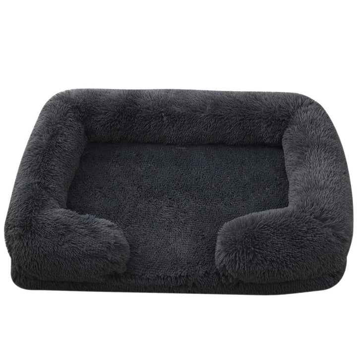 Plush Round Pet Bed: The Ultimate Winter Retreat for Your Furry Friend